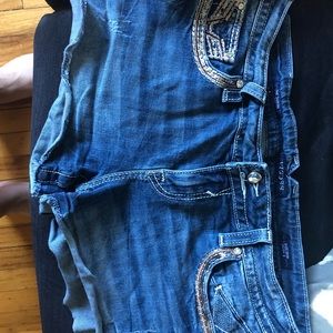 Maurices shorts size 13/14 3” length.